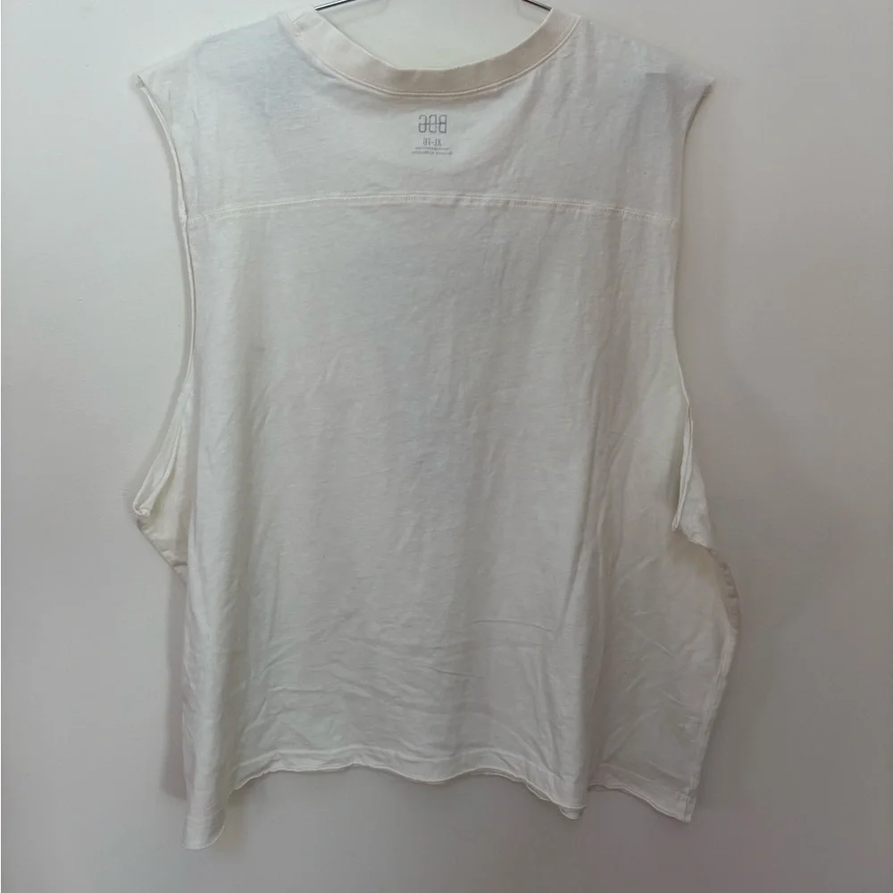 NWT Urban Outfitters BDG Game Day Collegiate Graphic Cutoff Tee Size XL - Picture 8 of 11